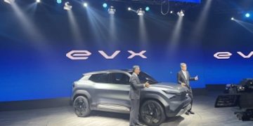 Auto Expo 2023: Maruti Suzuki Unveils electric SUV eVX