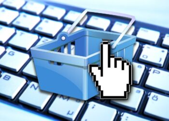 Study Finds 45% of Shoppers Now Rely on AI: What It Means for Retailers